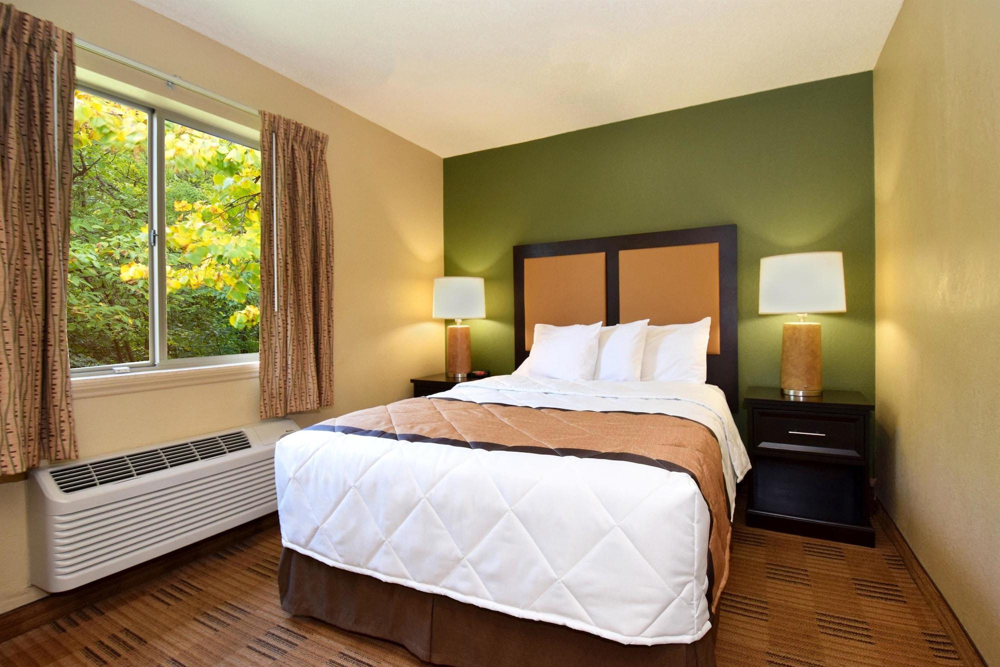Extended Stay America Suites - Cincinnati - Blue Ash - Reagan Hwy Buitenkant foto