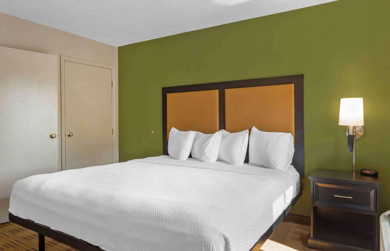 Extended Stay America Suites - Cincinnati - Blue Ash - Reagan Hwy Buitenkant foto