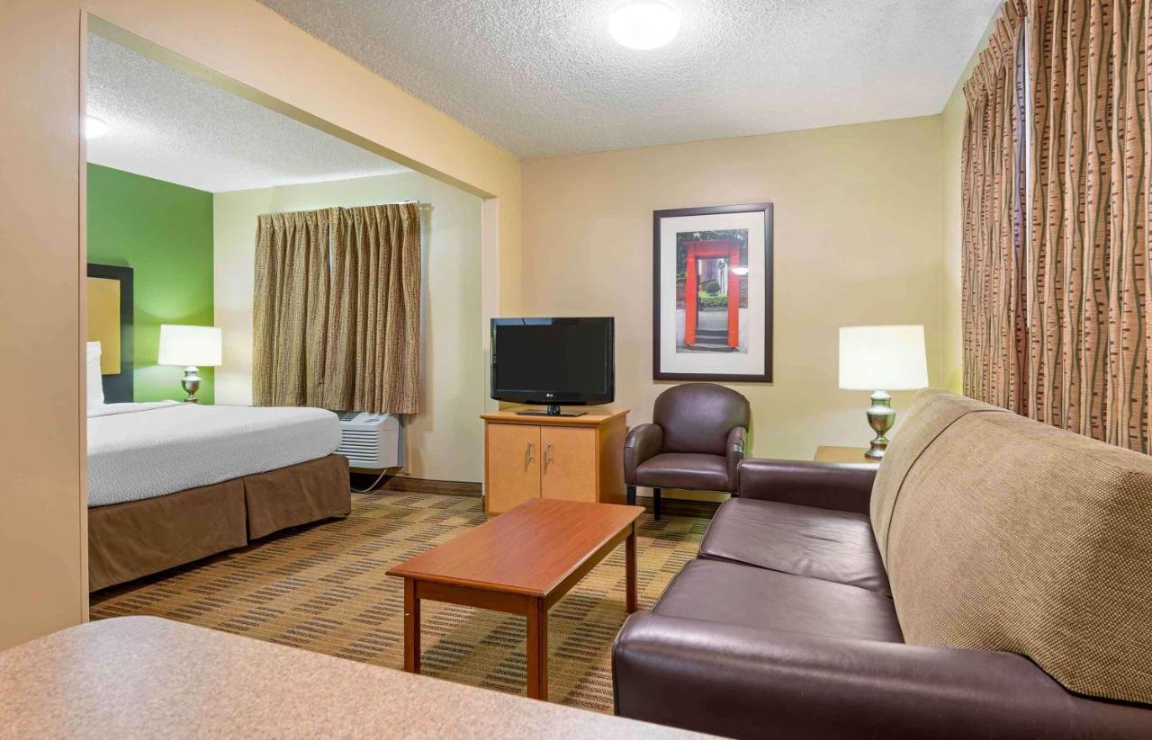 Extended Stay America Suites - Cincinnati - Blue Ash - Reagan Hwy Buitenkant foto