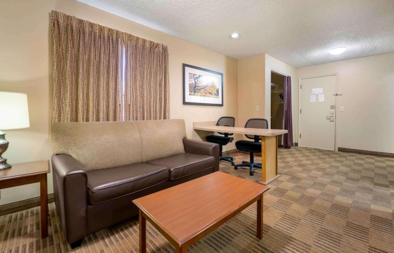 Extended Stay America Suites - Cincinnati - Blue Ash - Reagan Hwy Buitenkant foto